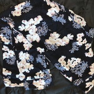 Flare flowery pants